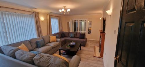 Milton House | Shirley L, Milton, Cambridge, 4 BR House, Newly Refurbished