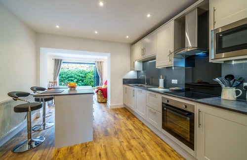 Kendal House | Shoemaker's House - Kendal Town