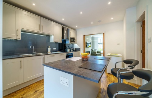Kendal House | Shoemaker's House - Kendal Town