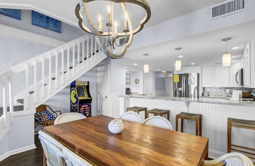 Isle of Palms Condo | "Shore Thing" at 420C Shipwatch|Oceanfront Penthouse|Three Decks|All New|Video Game Machine|Famil.