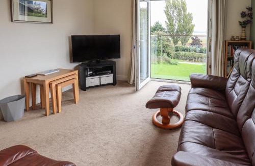 Grange-over-Sands House | Shore View