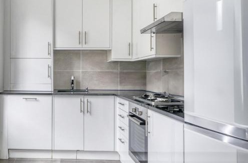 Spitalfields Apartment | Shoreditch 3BR Gem