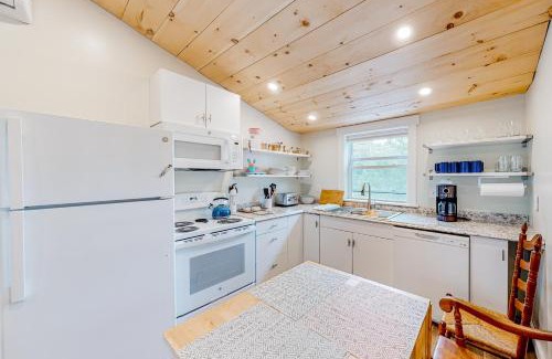 Kennebunk Apartment | Shorelands, Unit 44-3