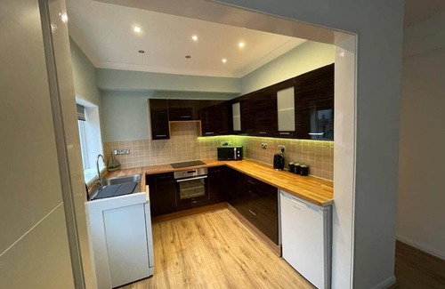 Exmouth House | Shoreside - Beach Family Home