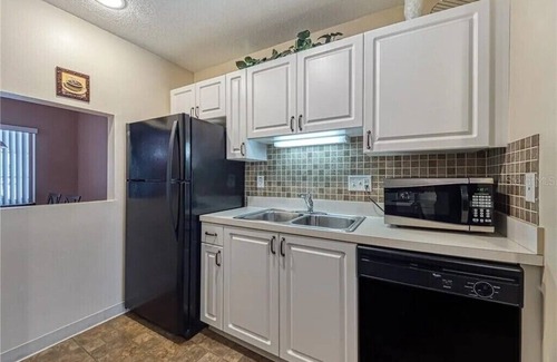 Trailer Estates Condo | Shorewalk Palms Condo 2bed/2bath/close to IMG Academy/Beaches/Anna Maria Island