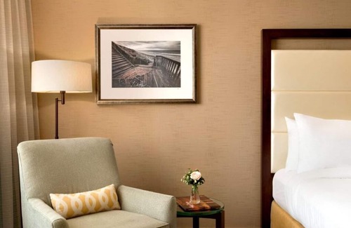 Carlsbad Hotel | Short Drive to Flower Fields: Outdoor Pool, Pet-friendly, Near South State Beach