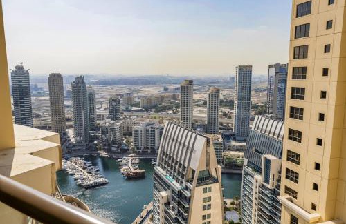 Dubai Marina Apartment | Short Stay Apartment Shams 1 Jumeirah Beach Residence 2 Bed Sleeps 6 - DVH HOLIDAY HOMES