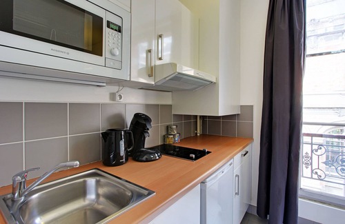 Jardin des plantes Apartment | Short Stay Group Museum View Serviced Apartments