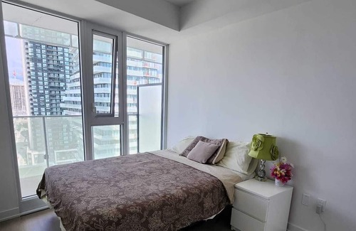 Downtown Mississauga Condo | Short term or Long term furnished rental in the heart of Mississauga.
