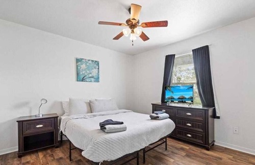 Killeen House | Short term rental! 1-6 months Duplex!