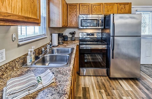 Pigeon Forge Ski Chalet | Short walk to Parkway. 2BR Chalet on Mill Creek