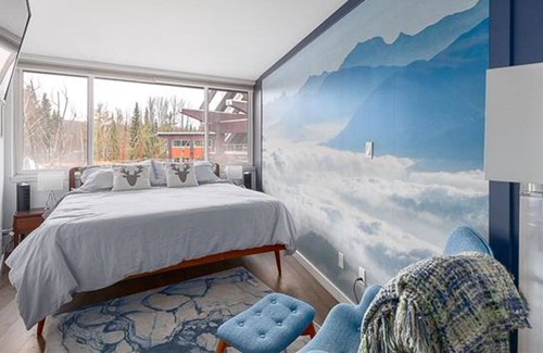 Whistler Cay Heights Apartment | Short walk to ski hill! Condo in fun Whistler village, pet-friendly! Licensed