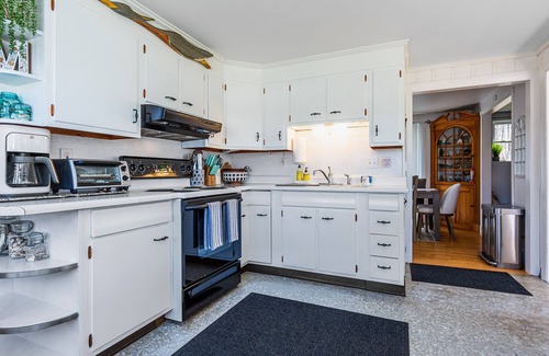 Southwest Harbor House | Short walk to the center of Southwest Harbor. Sleeps 8 comfortably!
