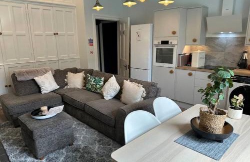 Shotley Bridge Apartment | Shotley House Rooms