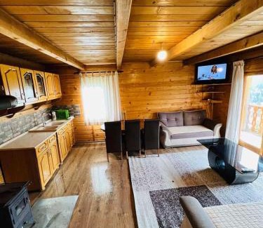 Pejë Apartment | Shpella e madhe - Villa Standard