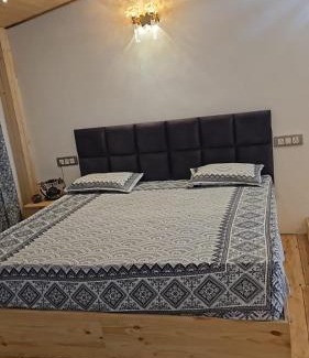 Kaul House | Shree Guru Home Stay