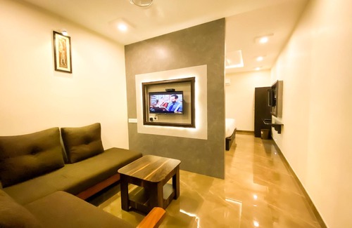 Erode Hotel | Shree Residency