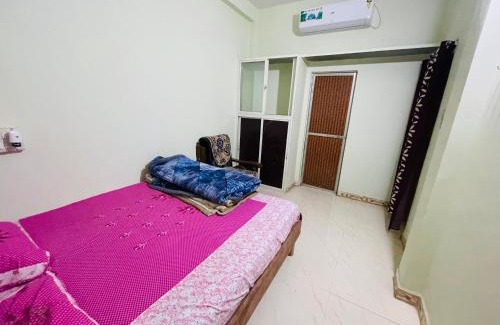 Ujjain House | ShReE ShAyM hOmE sTaY