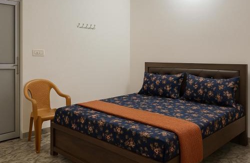 Misrikh Hotel | Shree Venkateshwar dham Atithi bhawan