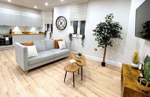 Shrewsbury Apartment | Shrewsbury Modern 1 Bedroom Flat By Bevolve
