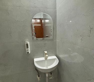 Vrindavan House | Shri Gaya Prasad Dham