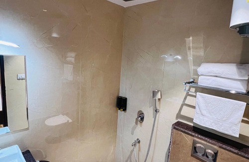 Ajmer Hotel | Shubh Laxmi Residence