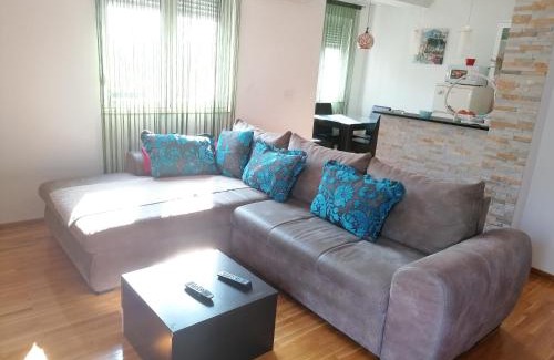 Vozdovac Apartment | Shumice Apartment