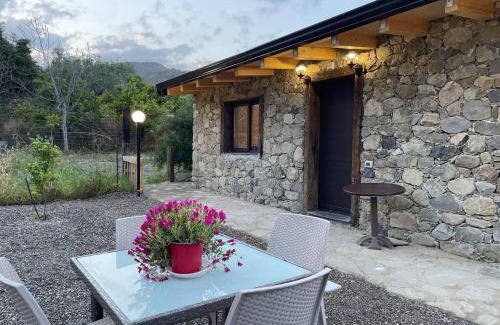 Mitogio Villa | Sicily Stone Cottage with swimming pool