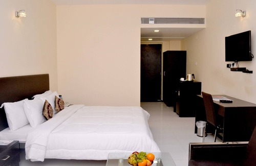 Rajula Hotel | Siddhi Hotel & Resort