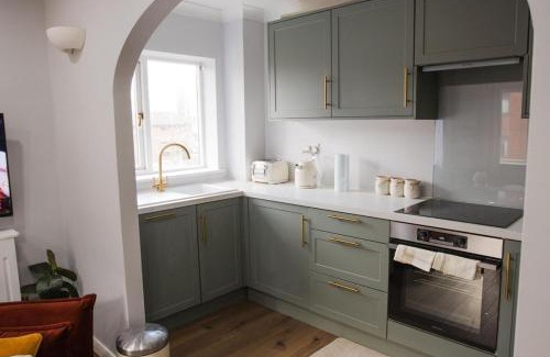 Convention Quarter Apartment | Sienna Haven 2 BED 1 BATH - NETFLIX - FREE PARKING