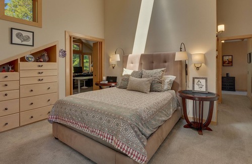 Comstock Acres House | Sierra Sky Tahoe City Vacation Rental - Hot Tub 4 Bedroom Home by Redawning