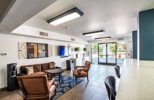 Sierra Vista Apartment | Sierra Vista 1bd Queen Economy