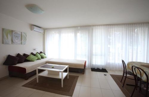 Balatonfured Apartment | Siesta Apartmanház Balatonfüred