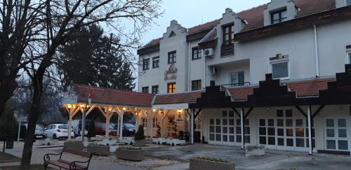 Harkany Hotel | Siesta Club Apartman Harkány