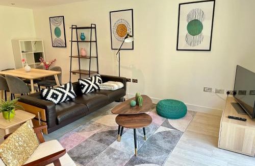 Cambridge Apartment | Signet Apartments - Vesta
