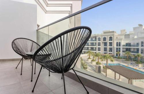 Al Barsha Apartment | Silkhaus luxurious studio in Art Gardens with gym access