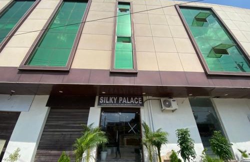 Mahipalpur Extension Hotel | Silky Palace by A unit of A2A Hotels and Resorts