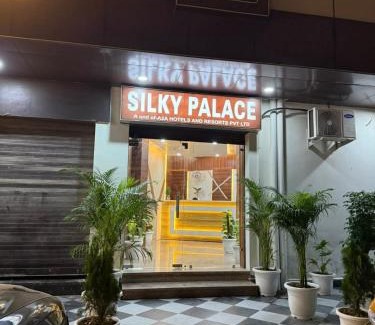 Mahipalpur Extension Hotel | Silky Palace by A unit of A2A Hotels and Resorts