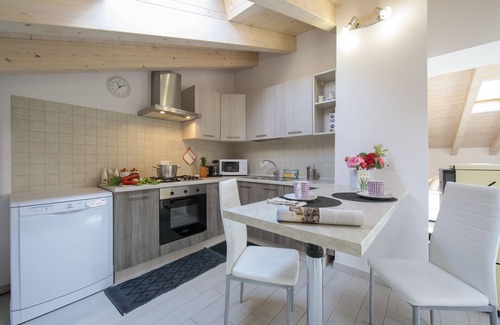 Angera Apartment | Silver Lake Apartment, Angera, Italy