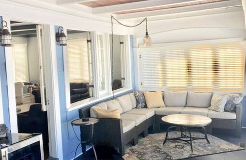 Perry Cottage | Silver Lake Vacation Paradise