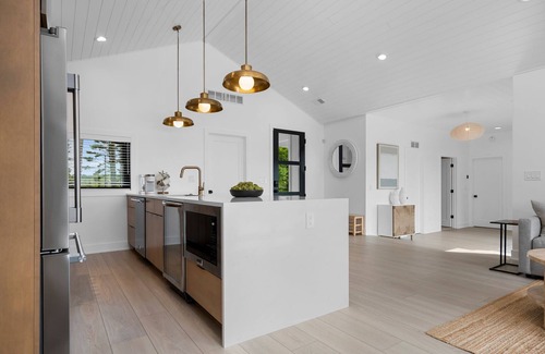 Traverse City House | Silver Oaks Resort ~ Cottage Four