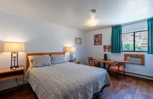 Moab Hotel | Silver Sage Inn Moab