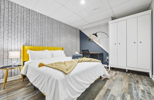 Church Street Apartment | Silver Screen Retreat 15 minutes from airport and downtown Atlanta