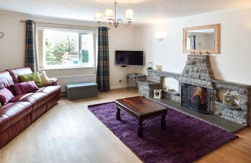 Llanddona House | Simdda Wen Cottage