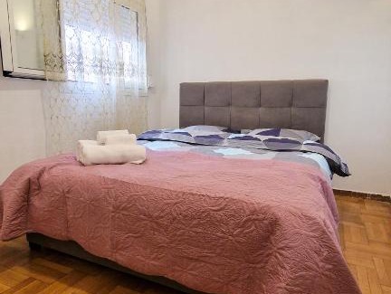Agios Panteleimonas Apartment | Simple Apartment (Attica Metro Station)
