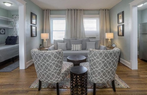 Midtown - Westport Apartment | Simple Studio Living