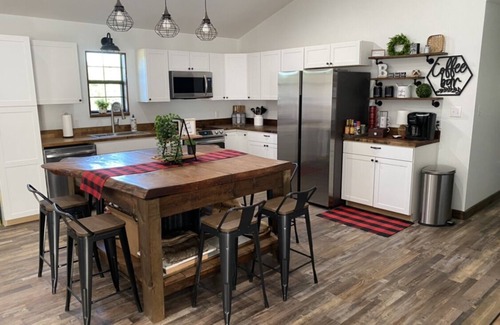 Saint Joe Cabin | Simply Buffalo II sleep12 St. Joe, AR- Float the middle beautiful Buffalo River