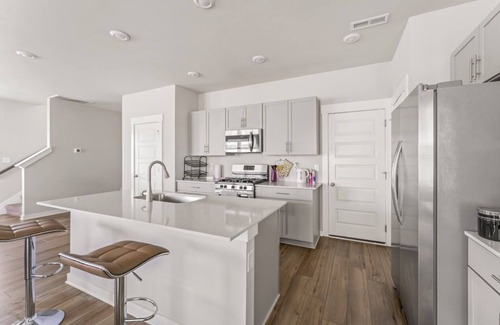 Lebanon House | Single home