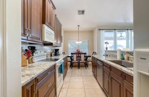 Chandler House | Single-Story home in Chandler-Entire House