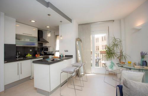 Sant Francesc Apartment | SingularStays Poeta Querol